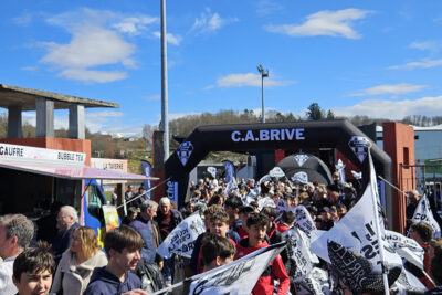 Agrandir l'image 1 sur 18, fenêtre modale